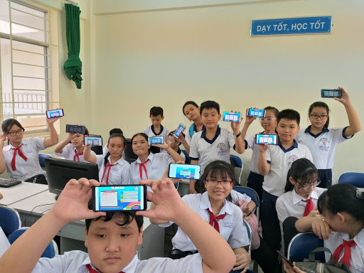 Ninh Thuận có 8 học sinh đạt giải vòng loại cuộc thi tìm hiểu Luật Trẻ em trực tuyến Ninh Thuận có 8 học sinh đạt giải vòng loại cuộc thi tìm hiểu Luật Trẻ em trực tuyến