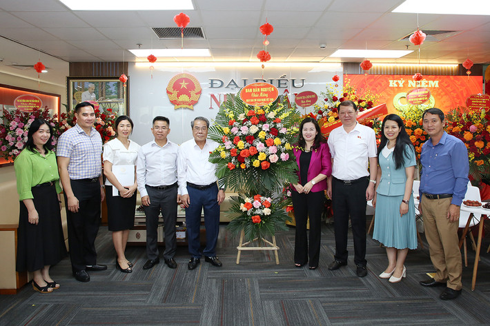 Lãnh đạo Đảng, Nhà nước và các bộ, ngành, địa phương chúc mừng Báo Đại biểu Nhân dân ảnh 2 Lãnh đạo Đảng, Nhà nước và các bộ, ngành, địa phương chúc mừng Báo Đại biểu Nhân dân -3