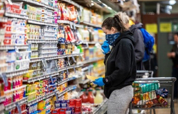 Ảnh: Bloomberg IMF nâng dự báo lạm phát toàn cầu năm 2024 -0