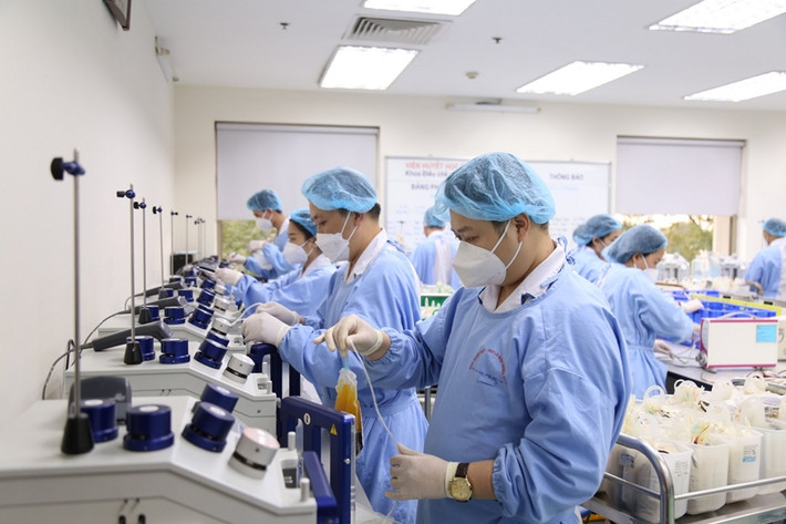 Tổ chức Công đoàn nỗ lực trong việc xây dựng môi trường làm việc tốt nhất cho đoàn viên, người lao động . Nguồn: YT Phát huy hiệu quả xây dựng môi trường làm việc “Xanh - Sạch - Đẹp” -0