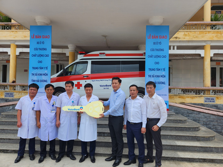 Tổng Thư ký Quốc hội Bùi Văn Cường tham dự chương trình an sinh xã hội tại Hải Dương ảnh 4 Tổng Thư ký Quốc hội Bùi Văn Cường tham dự chương trình an sinh xã hội tại Hải Dương