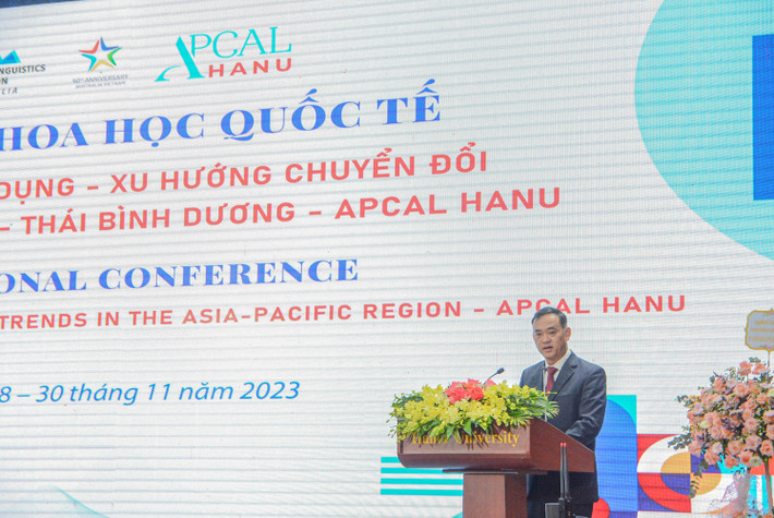 Lần đầu tiên diễn đàn quốc tế về ngôn ngữ ứng dụng được tổ chức tại trường ĐH Hà Nội ảnh 4 vie_8569.jpg -0