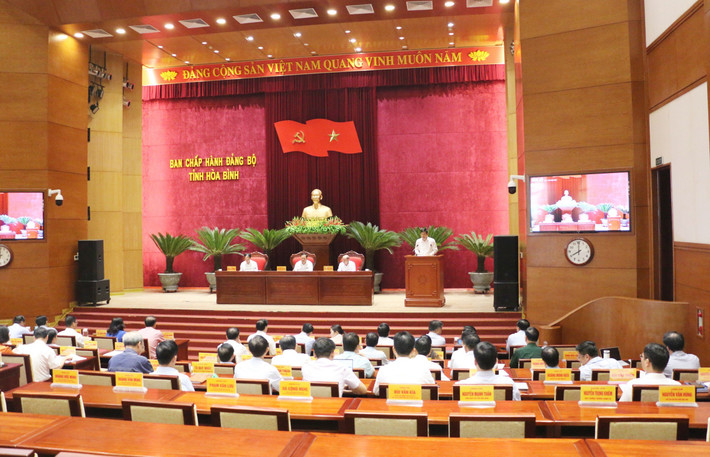 Toàn cảnh hội nghị. Ảnh L. Huệ Hòa Bình: Quy hoạch tỉnh chất lượng sẽ tạo động lực phát triển nhanh, bền vững -0