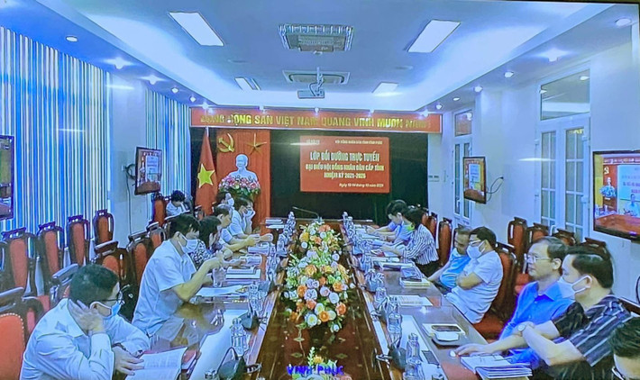 Các học viên tại điểm cầu HĐND tỉnh Vĩnh Phúc Ảnh: Đức Kiên Các học viên tại điểm cầu HĐND tỉnh Vĩnh Phúc Ảnh: Đức Kiên