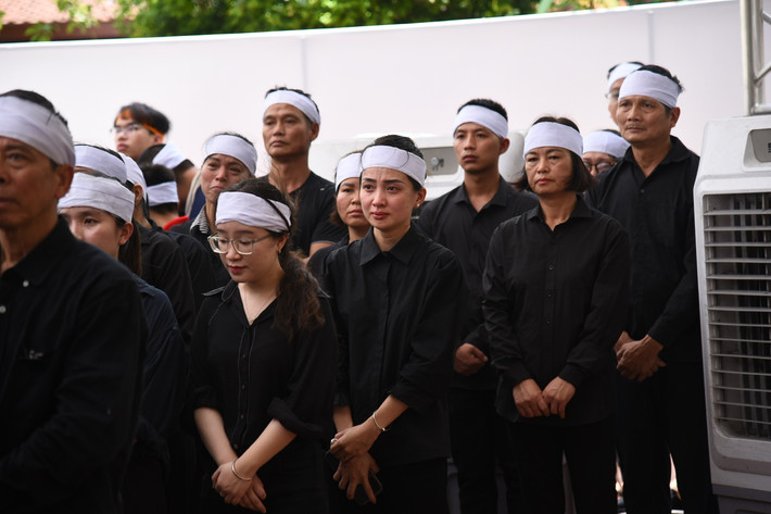 Lễ truy điệu Tổng Bí thư Nguyễn Phú Trọng tại quê nhà Tổng Bí thư tại thôn Lại Đà, xã Đông Hội, huyện Đông Anh, Hà Nội. Ảnh: Quang Khánh Trang trọng tổ chức Lễ truy điệu Tổng Bí thư Nguyễn Phú Trọng