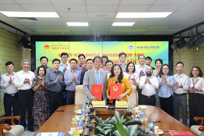 Báo Đại biểu Nhân dân ký kết thỏa thuận hợp tác với Trường Đại học Kinh tế Quốc dân ảnh 8 Báo Đại biểu Nhân dân ký kết thỏa thuận hợp tác với Trường Đại học Kinh tế Quốc dân -0