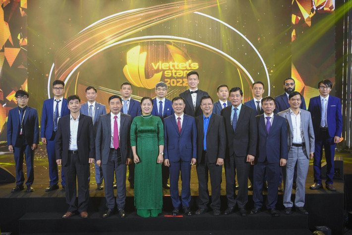 10 cá nhân Viettel's Stars 2022 Viettel tôn vinh tập thể, cá nhân xuất sắc toàn cầu -0