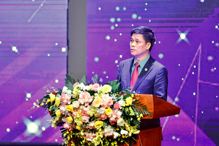 Phó Tổng Liên đoàn Lao động Việt Nam Ngọ Duy Hiểu phát biểu Phó Tổng Liên đoàn Lao động Việt Nam Ngọ Duy Hiểu phát biểu