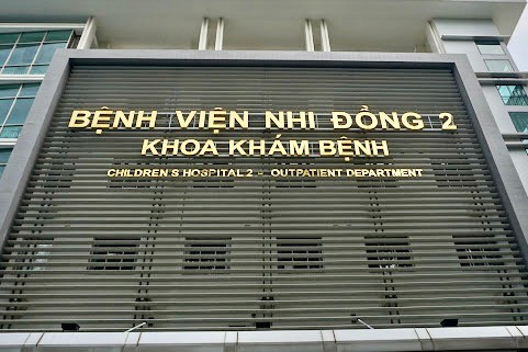 Một điều dưỡng chưa có chứng chỉ hành nghề, không phải nhân viên Bệnh viện Nhi đồng 2 nhưng giả danh bác sĩ tại bệnh viện này để chữa bệnh cho nhiều bệnh nhi suốt 5 năm TP. Hồ Chí Minh: Giả danh bác sĩ chữa bệnh cho nhiều bệnh nhi suốt 5 năm tại Bệnh viện Nhi đồng 2