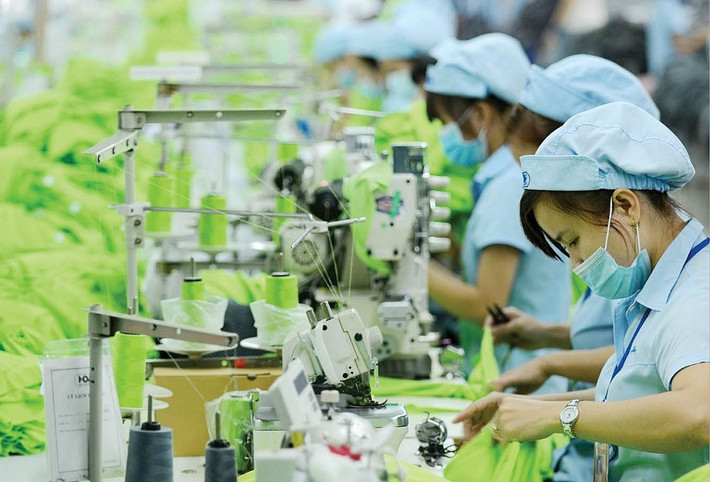 Nước ta đang có 3.500 dự án FDI trong ngành dệt may, với tổng mức đầu tư khoảng trên 37 tỷ USD. Ảnh: ITN Tận dụng hiệu quả nguồn vốn FDI rót vào ngành dệt may -0