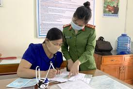 Người dân cần kiểm tra kỹ các thông tin cá nhân tránh sai sót Chậm trả Căn cước công dân: Thông tin rõ ràng, giải thích căn kẽ -0
