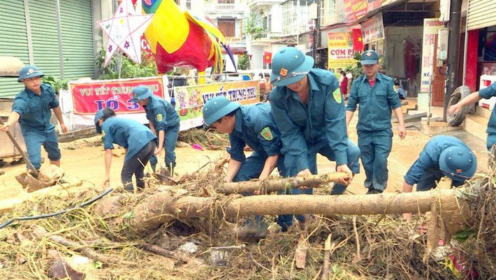 Lực lượng xung kích phòng, chống thiên tai cấp xã là là lực lượng nòng cốt được huy động kịp thời khi thiên tai xảy ra. Lực lượng xung kích phòng, chống thiên tai là là lực lượng nòng cốt được huy động kịp thời, nhanh chóng ứng cứu khi thiên tai xảy ra.