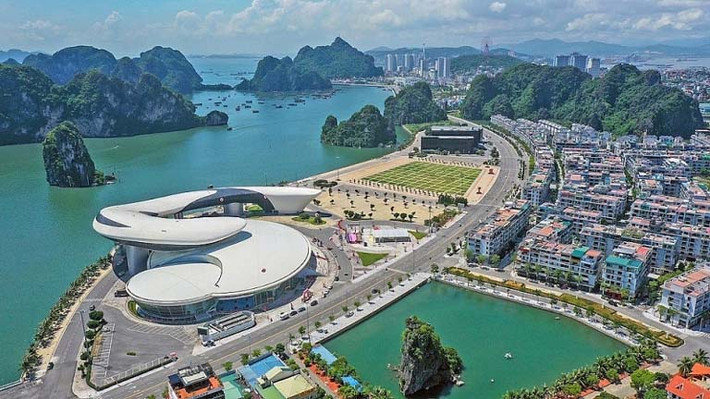 Quảng Ninh đã có 7 năm liên tiếp (2016 - 2022) tăng trưởng ở hai con số Ảnh: M.H Quảng Ninh đã có 7 năm liên tiếp (2016 - 2022) tăng trưởng ở hai con số - Ảnh M.H