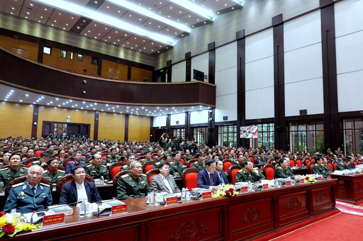 Các đại biểu tham dự Hội thảo Kỷ niệm 50 năm Chiến thắng Hà Nội - Điện Biên Phủ trên không:Một mốc son chói lọi trong lịch sử dân tộc Việt Nam -0