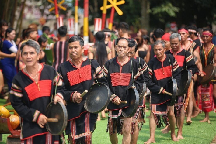 Ngày hội sẽ diễn ra nhiều hoạt động ý nghĩa nhằm tôn vinh, giữ gìn và phát huy giá trị văn hóa truyền thống các dân tộc. Ảnh: TTXVN 17 địa phương tham gia Ngày hội Văn hóa các dân tộc Việt Nam tại Quảng Trị -0