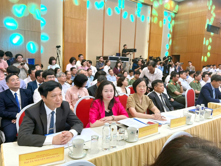 Thủ tướng Phạm Minh Chính dự Ngày Khoa học và Công nghệ Việt Nam ảnh 4 Thủ tướng dự lễ chào mừng Ngày khoa học và Công nghệ Việt Nam 2024