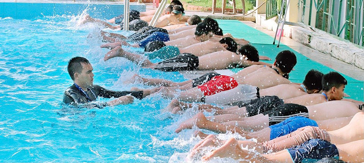 Nam Định phấn đấu 100% các cơ sở tổ chức hoạt động bơi, lặn, vui chơi giải trí có huấn luyện viên. (ITN) Tăng cường phòng, chống đuối nước cho thanh, thiếu niên -0