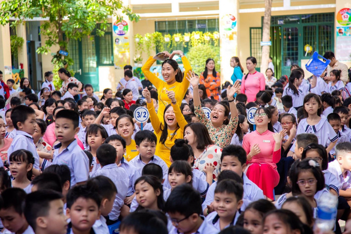 Để xác định các tiêu chí đo lường hạnh phúc trong trường học cần sự tổng hòa của nhiều yếu tố Góp ý xây dựng bộ tiêu chí Trường học hạnh phúc -0