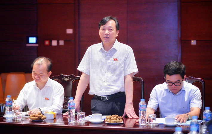 Phó Chủ nhiệm Ủy ban Văn hóa, Giáo dục Phan Viết Lượng - Trưởng đoàn khảo sát chủ trì cuộc làm việc Bảo đảm tiến độ hoàn thành trưng bày thường xuyên Bảo tàng Hà Nội -0
