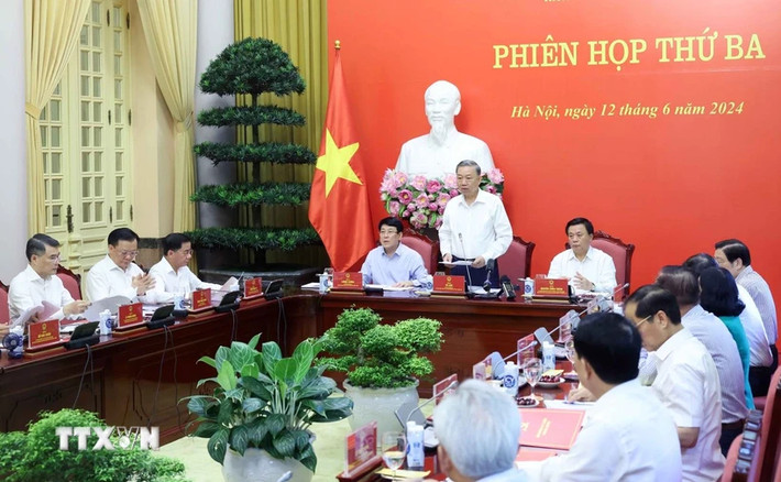 Chủ tịch nước Tô Lâm phát biểu tại phiên họp. Ảnh: Nhan Sáng Chủ tịch nước Tô Lâm chủ trì phiên họp thứ ba Ban chỉ đạo Tổng kết 40 năm đổi mới -0
