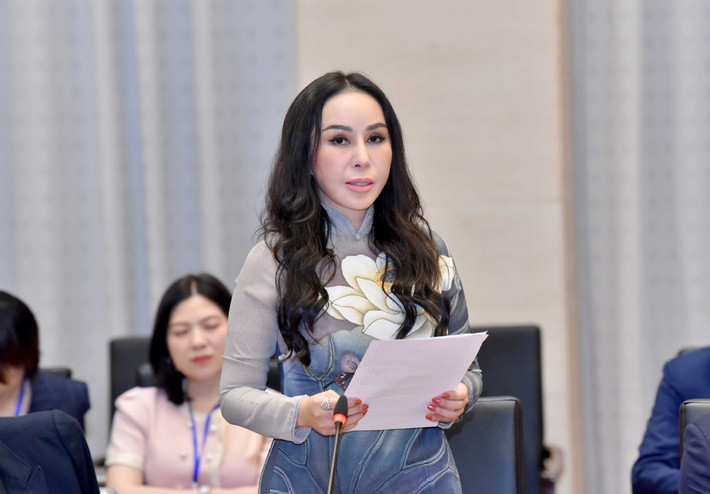 Chủ tịch Quốc hội Vương Đình Huệ: Phát huy tinh thần dân tộc, xứng tầm là những doanh nhân đại diện cho đất nước Việt Nam ảnh 10 Chủ tịch Quốc hội Vương Đình Huệ: Phát huy tinh thần dân tộc, xứng tầm là những doanh nhân đại diện cho đất nước Việt Nam -0