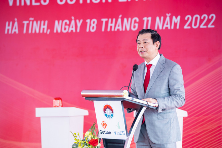 Phó Chủ tịch kiêm Tổng Giám đốc Tập đoàn Vingroup Nguyễn Việt Quan, phát biểu tại lễ động thổ Động thổ nhà máy sản xuất pin LFP tại Vũng Áng -0