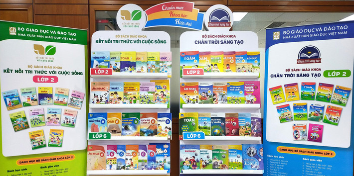 Nhà xuất bản Giáo dục Việt Nam đã tổ chức giới thiệu sách giáo khoa mới tới 58 tỉnh, thành Nhà xuất bản Giáo dục Việt Nam đã tổ chức giới thiệu sách giáo khoa mới tới 58 tỉnh, thành