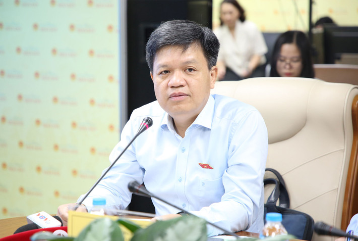 Phó Chủ nhiệm Ủy ban Khoa học, Công nghệ và Môi trường Tạ Đình Thi phát biểu. Ảnh: Duy Thông Thị trường tín chỉ carbon: Cần sự tiếp sức kịp thời từ cơ chế, chính sách -0