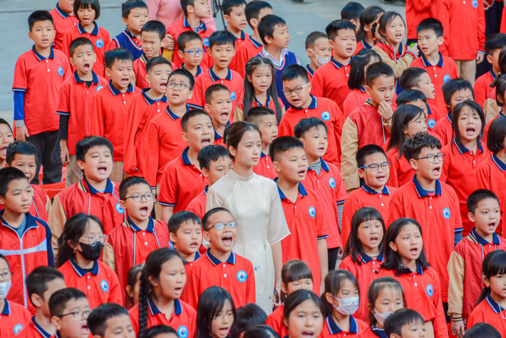 Trường Tiểu học Vũ Xuân Thiều đón nhận bằng khen của Thành phố Hà Nội ảnh 11 Trường Tiểu học Vũ Xuân Thiều đón nhận bằng khen của UBND TP. Hà Nội -0