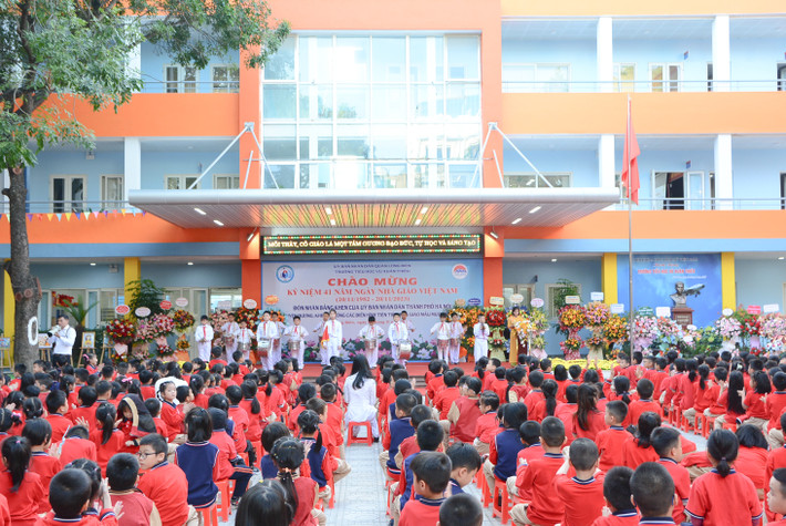 Trường Tiểu học Vũ Xuân Thiều đón nhận bằng khen của Thành phố Hà Nội ảnh 20 Trường Tiểu học Vũ Xuân Thiều đón nhận bằng khen của UBND TP. Hà Nội -0