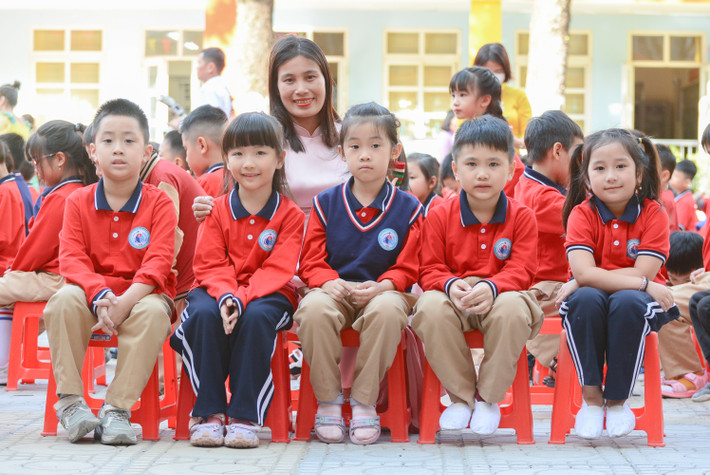 Trường Tiểu học Vũ Xuân Thiều đón nhận bằng khen của Thành phố Hà Nội ảnh 12 Trường Tiểu học Vũ Xuân Thiều đón nhận bằng khen của UBND TP. Hà Nội -0