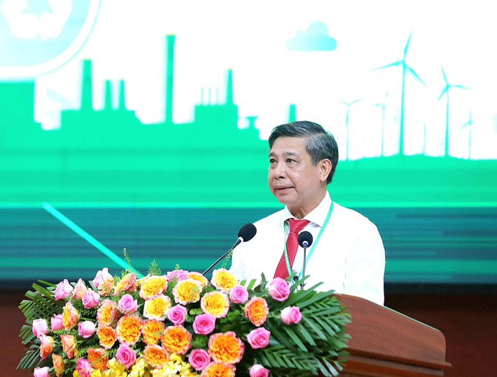 Chủ tịch UBND tỉnh Hậu Giang Đồng Văn Thanh phát biểu khai mạc hội nghị Hậu Giang: Khai mạc Tuần lễ Chuyển đổi số và Khởi nghiệp đổi mới sáng tạo 2024 -0