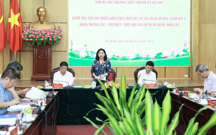 Phó Bí thư Thường trực Thành ủy Hà Nội Nguyễn Thị Tuyến phát biểu tại buổi kiểm tra Dự án đường Vành đai 1: Kiên quyết Giải phóng mặt bằng, giải quyết dứt điểm việc bố trí tái định cư cho các hộ dân -0
