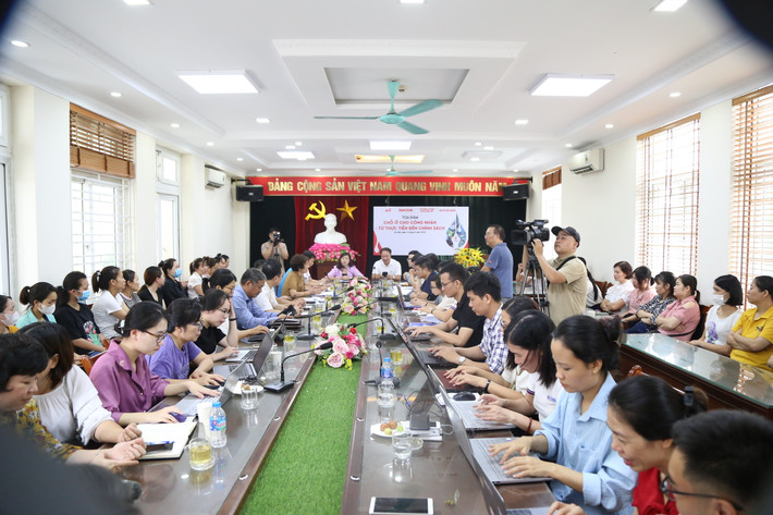 Quang cảnh tọa đàm Chưa đáp ứng được nhu cầu nhà ở cho công nhân -0