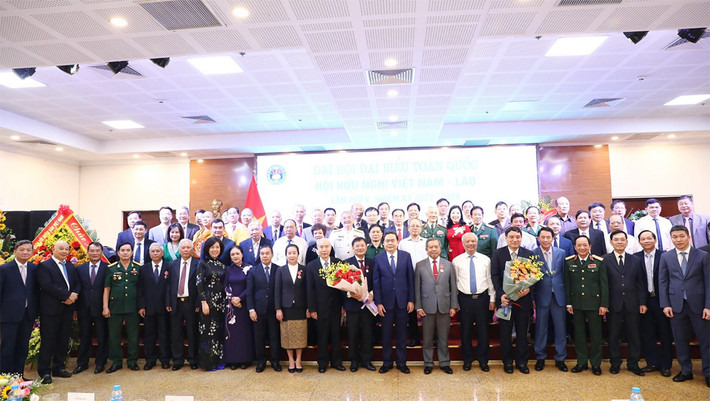 Phó Chủ tịch Thường trực Quốc hội Trần Thanh Mẫn dự Đại hội Đại biểu toàn quốc Hội Hữu nghị Việt Nam - Lào lần thứ V ảnh 5 Phó Chủ tịch Thường trực Quốc hội Trần Thanh Mẫn dự Đại hội Đại biểu toàn quốc Hội Hữu nghị Việt Nam - Lào lần thứ V -0