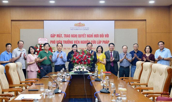 Các đại biểu chụp ảnh lưu niệm Các đại biểu chụp ảnh lưu niệm