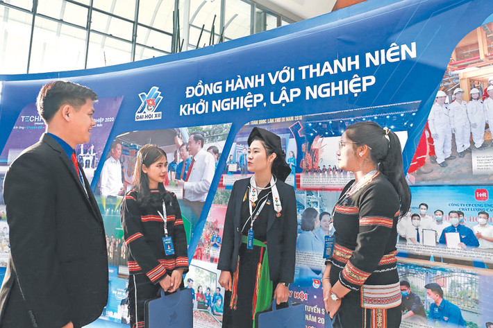 Cần thêm cơ chế khuyến khích, thúc đẩy thanh niên khởi nghiệp đổi mới sáng tạo, góp phần vào sự phát triển của đất nước. Ảnh: Bảo Anh Cần thêm cơ chế khuyến khích, thúc đẩy thanh niên khởi nghiệp đổi mới sáng tạo, góp phần vào sự phát triển của đất nước. Ảnh: Bảo Anh