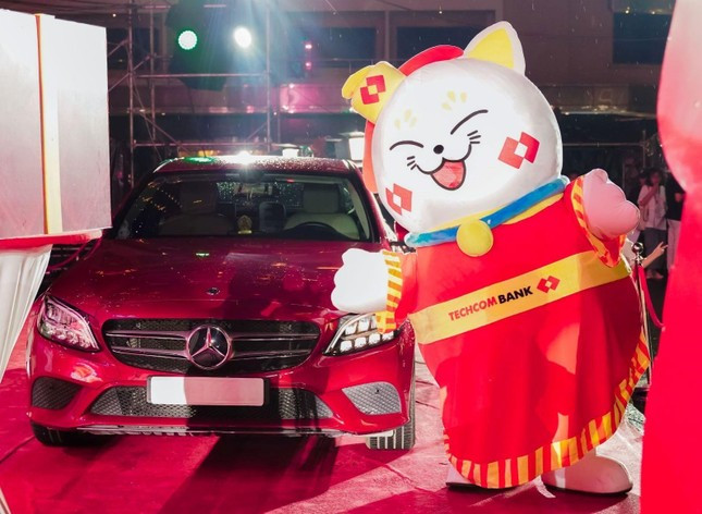 Hình ảnh “Mèo Đại Cát” nhằm mang đến năm mới 2023 “đai cát, đại lộc” cho khách hàng. Độc đáo quà tặng 'mèo đại cát' để tri ân khách hàng của Techcombank -0