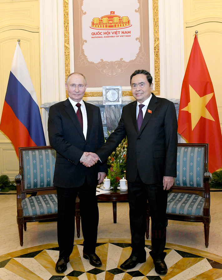 Chủ tịch Quốc hội Trần Thanh Mẫn hội kiến Tổng thống Liên bang Nga Vladimir Putin ảnh 2 Chủ tịch Quốc hội Trần Thanh Mẫn hội kiến Tổng thống Liên bang Nga Vladimir Putin -0
