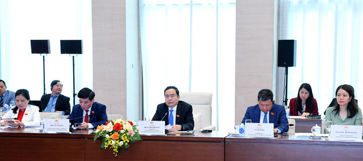 Chủ tịch Quốc hội Trần Thanh Mẫn tiếp Đại sứ EU và Đại sứ, Đại biện các nước thành viên EU ảnh 7 Chủ tịch Quốc hội Trần Thanh Mẫn tiếp Đại sứ EU và Đại sứ, Đại biện các nước thành viên EU -0