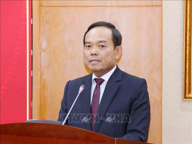 Bí thư Trung ương Đảng, Trưởng Ban Chính sách, chiến lược Trung ương Trần Lưu Quang phát biểu tại hội nghị. Ảnh: Phương Hoa/TTXVN Bí thư Trung ương Đảng, Trưởng Ban Chính sách, chiến lược Trung ương Trần Lưu Quang phát biểu tại hội nghị. Ảnh: Phương Hoa/TTXVN