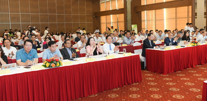 Các đại biểu dự hội thảo. Ảnh: Lâm Hiển ht01.jpg