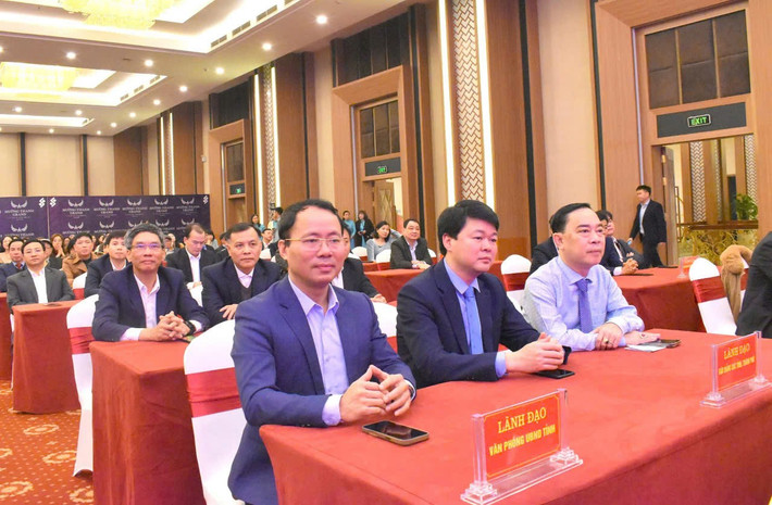 Các đại biểu tham dự hội nghị. Ảnh: Bảo Quyên z6342484735319-591ba714adfc73024bbf2d08772d465a.jpg