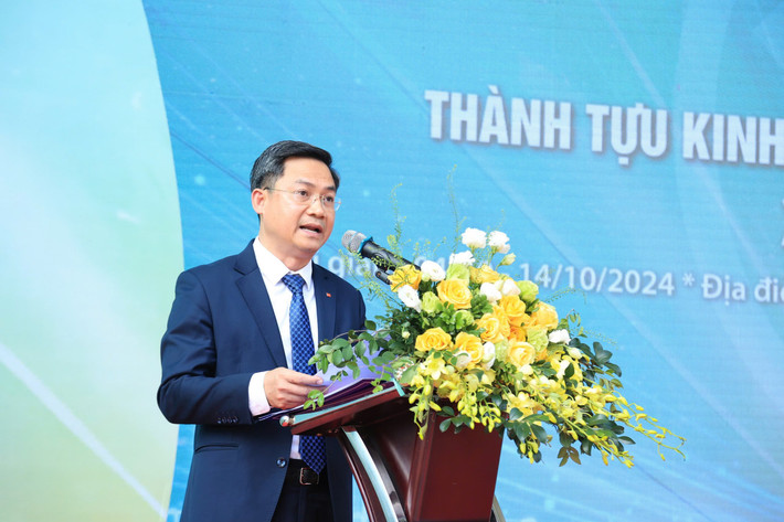 Phó Chủ tịch UBND Thành phố Hà Nội Hà Minh Hải nhận định sự kiện có ý nghĩa không chỉ đánh dấu chặng đường 70 năm đầy tự hào của Thủ đô, mà còn là dịp để chúng ta cùng nhau nhìn lại lịch sử, khẳng định ý chí quyết tâm, khát vọng xây dựng và phát triển Thủ đô văn hiến - văn minh - hiện đại z5895192344118-97af6528921c91ac279b8fbb898f9771-1133.jpg