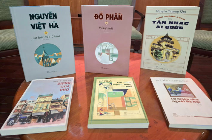 Một số tác phẩm văn chương về Hà Nội z6031963270200-8e20b4bffe3a52f815cf2415f30a2e48.jpg
