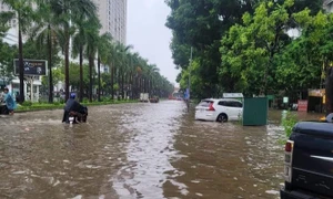 Hà Nội: Nhiều tuyến phố nội thành có khả năng ngập sâu từ 25 - 30cm