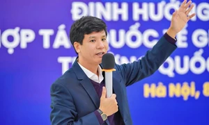 Hiệu trưởng Trường Quốc tế ĐH Quốc gia Hà Nội trở thành giáo sư trẻ nhất liên ngành Điện - Điện tử - Tự động hóa