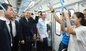 Tổng Bí thư Tô Lâm trải nghiệm thực tế Tuyến Metro số 1 (Bến Thành - Suối Tiên)