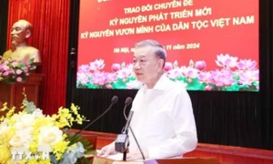 Tổng Bí thư Tô Lâm trực tiếp trao đổi chuyên đề “Kỷ nguyên phát triển mới - Kỷ nguyên vươn mình của dân tộc Việt Nam” tại Học viện Chính trị quốc gia Hồ Chí Minh ngày 25.11.2024. Ảnh: Lâm Hiển