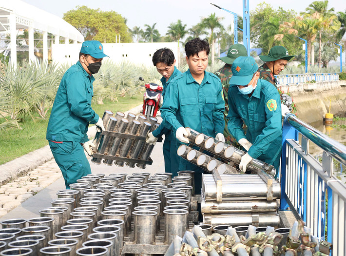 Công tác chuẩn bị cho đêm giao thừa được tích cực thực hiện dh-3.jpg